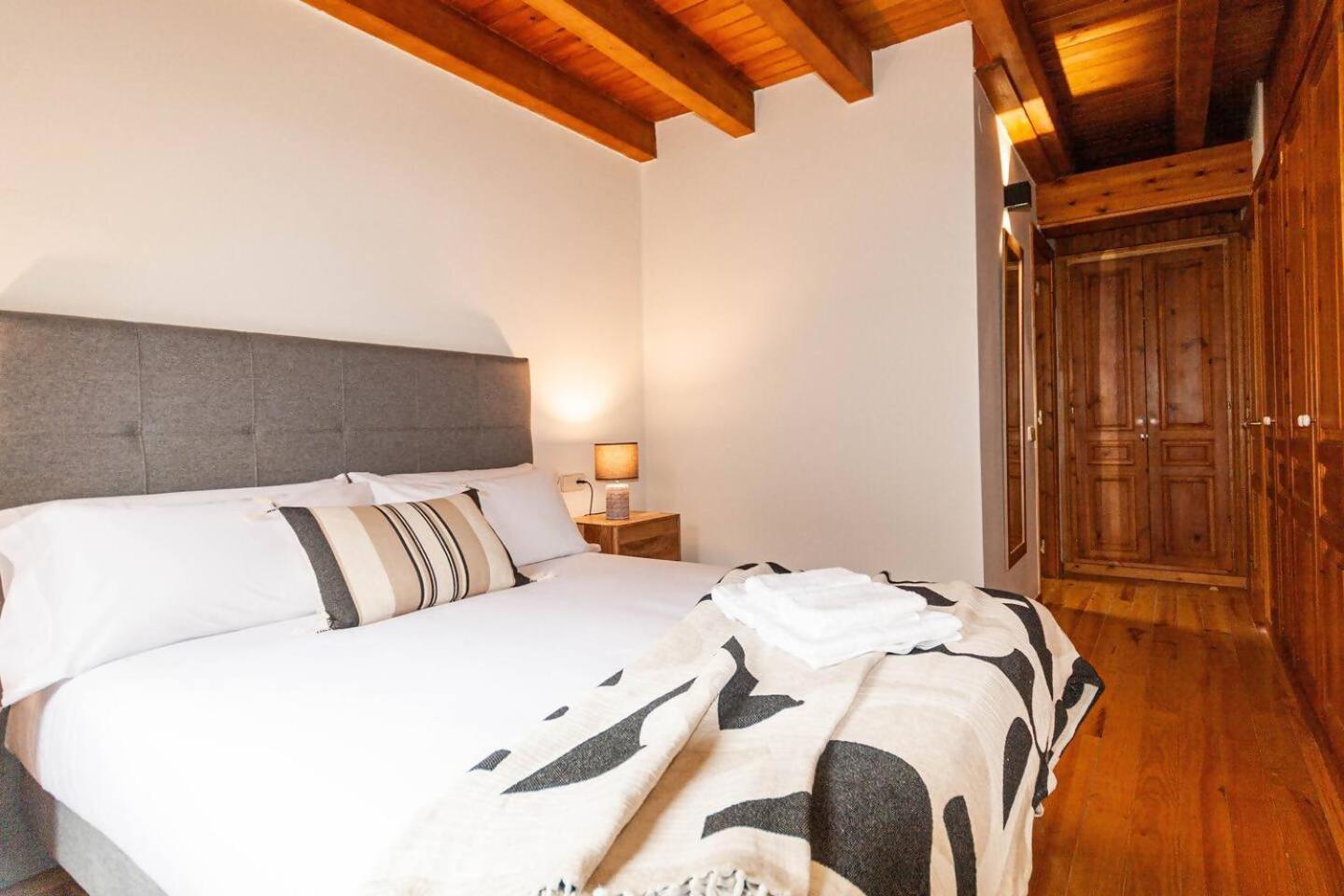 Espacioso Apartamento Con Jardin En Salardu Naut Aran Exterior photo